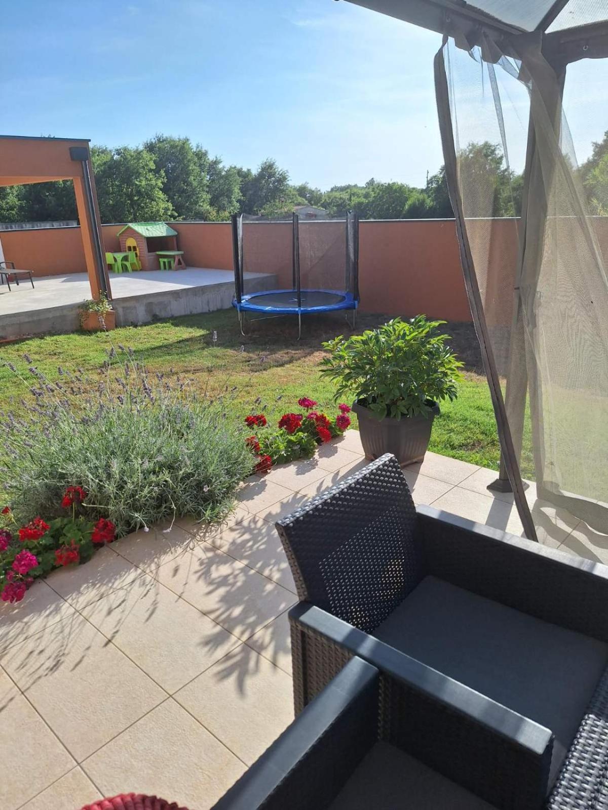 Apartmani Danica Vodnjan Exterior foto